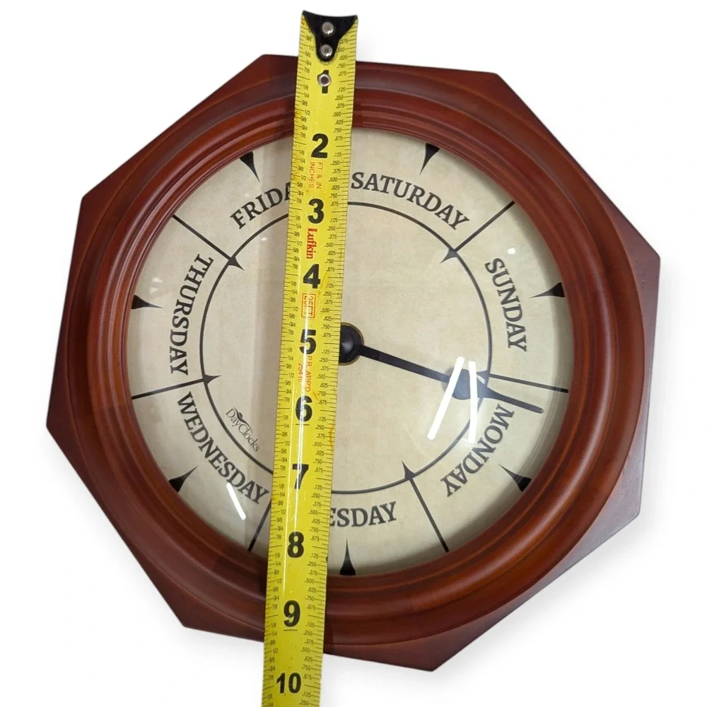 DayClocks this unique